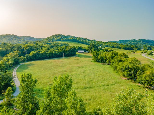 3247 Springplace Rd, Lewisburg, TN 37091