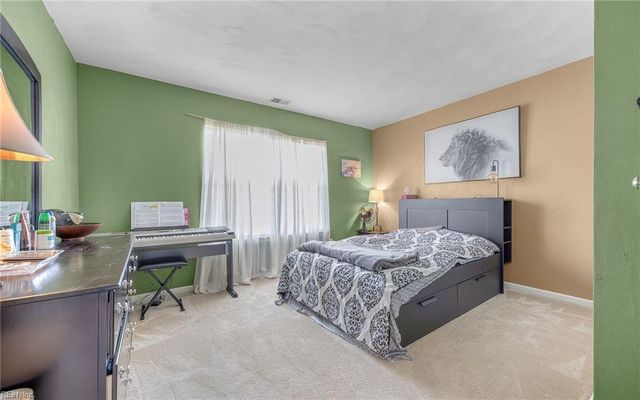 5987 Eagle PT, Portsmouth, VA 23703