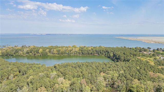 5987 Eagle PT, Portsmouth, VA 23703
