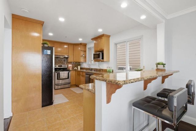 104 N Lycett Street, Daly City, CA 94015