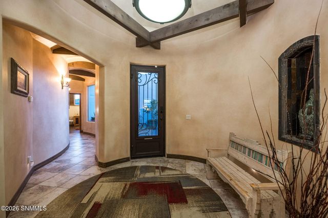 8243 Degas Drive, Las Cruces, NM 88007