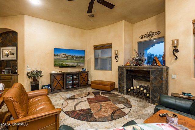 8243 Degas Drive, Las Cruces, NM 88007