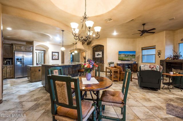 8243 Degas Drive, Las Cruces, NM 88007