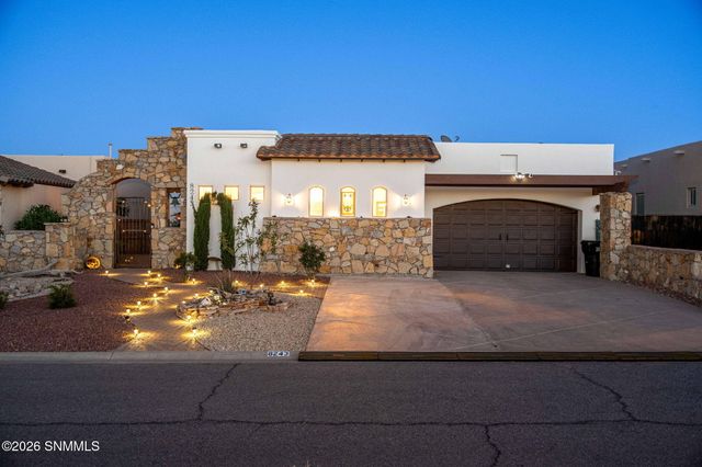 8243 Degas Drive, Las Cruces, NM 88007
