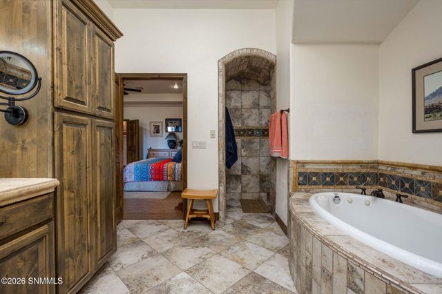8243 Degas Drive, Las Cruces, NM 88007