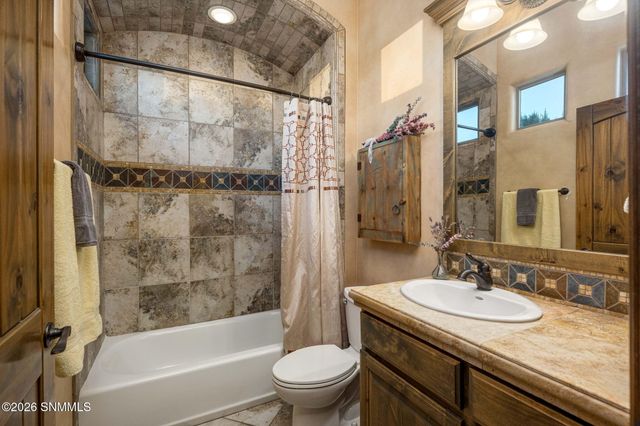 8243 Degas Drive, Las Cruces, NM 88007