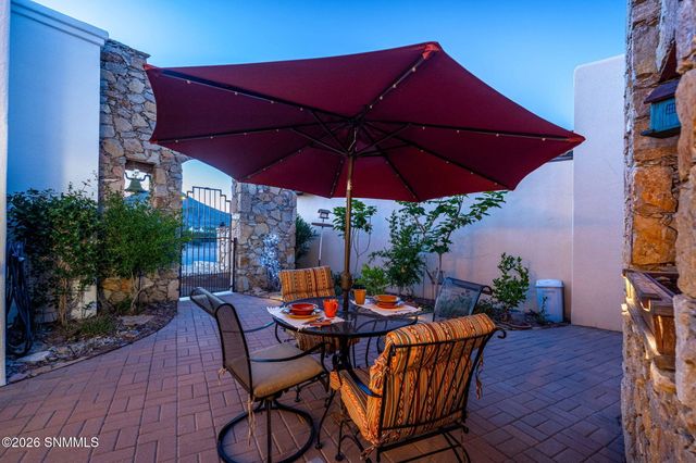 8243 Degas Drive, Las Cruces, NM 88007