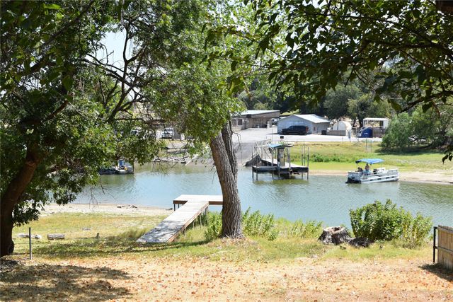 120 Marina View Court, Weatherford, TX 76087