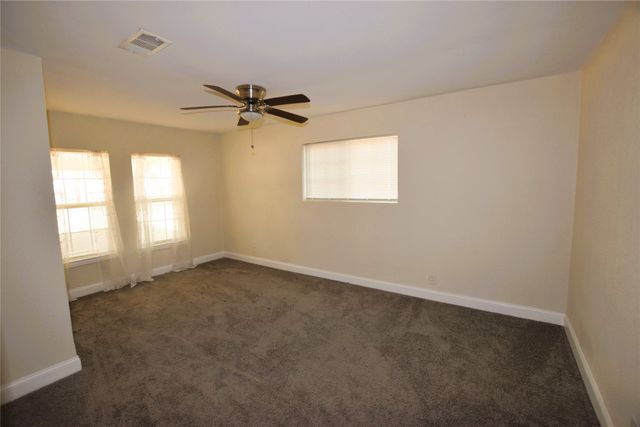 120 Marina View Court, Weatherford, TX 76087