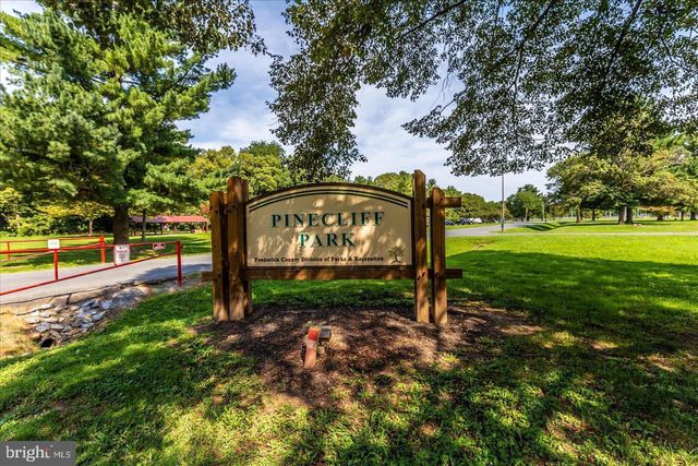 8414 PINE BLUFF RD, Frederick, MD 21704