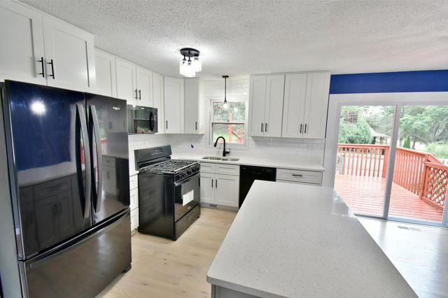 3740 143rd Avenue NW, Andover, MN 55304