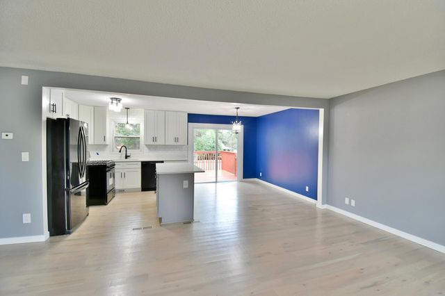 3740 143rd Avenue NW, Andover, MN 55304