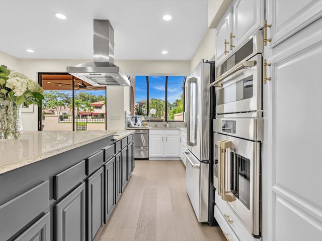 2875 Deer Creek Via Venezia, Deerfield Beach, FL 33442
