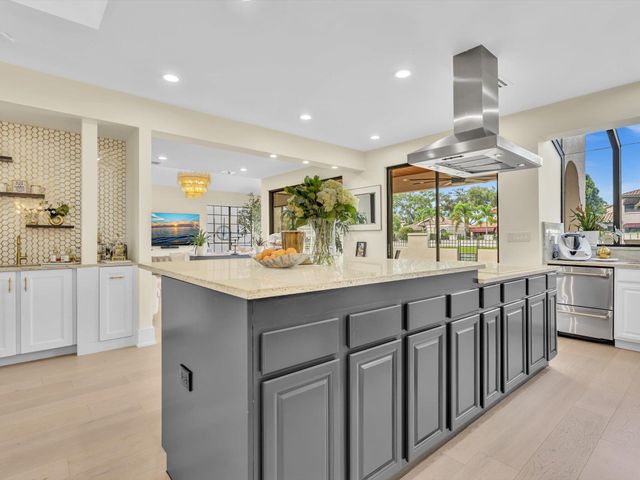 2875 Deer Creek Via Venezia, Deerfield Beach, FL 33442