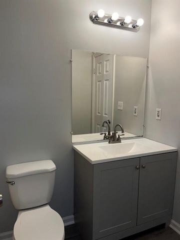 3743 Oakwood Hills Drive, Oakwood, GA 30566
