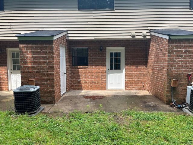 3743 Oakwood Hills Drive, Oakwood, GA 30566