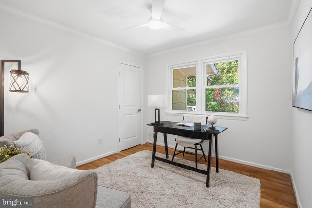 8410 BOUND BROOK LN, Alexandria, VA 22309