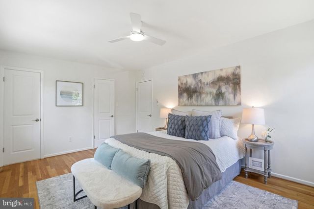 8410 BOUND BROOK LN, Alexandria, VA 22309