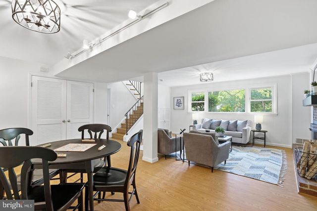 8410 BOUND BROOK LN, Alexandria, VA 22309