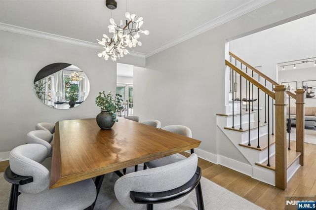 745 Gettysburg Place, Paramus, NJ 07652