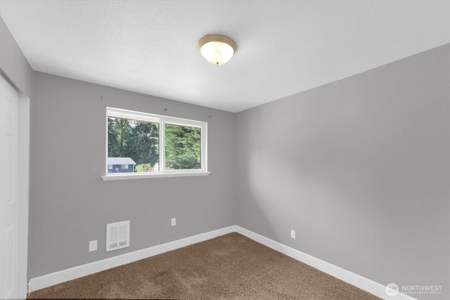 18707 59th Street E, Bonney Lake, WA 98391