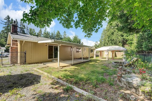 18707 59th Street E, Bonney Lake, WA 98391