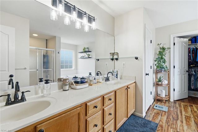 904 Laconia CT, Virginia Beach, VA 23464