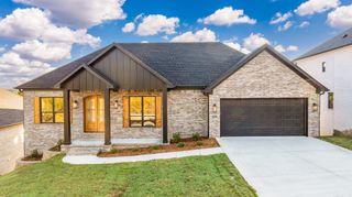 169 Maumelle Valley Drive, Maumelle, AR 72113
