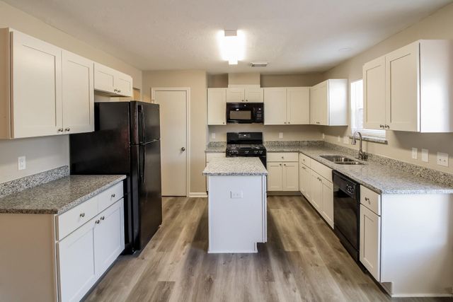 2910 Fawn Court, Missouri City, TX 77489