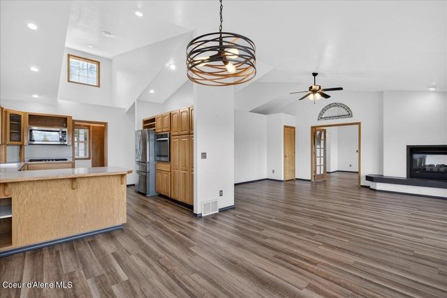 6487 E Hayden Lake RD, Hayden, ID 83835