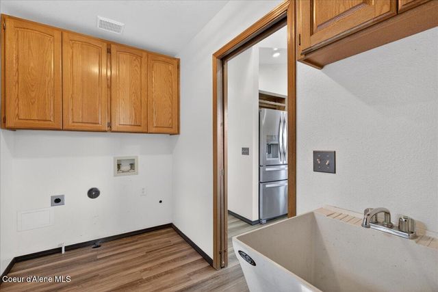 6487 E Hayden Lake RD, Hayden, ID 83835