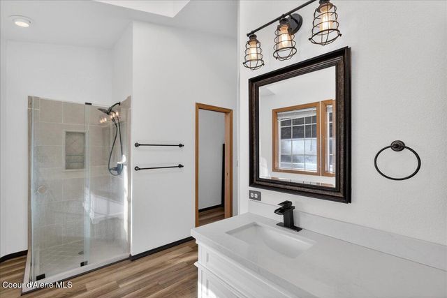 6487 E Hayden Lake RD, Hayden, ID 83835