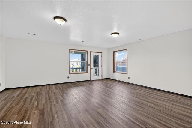 6487 E Hayden Lake RD, Hayden, ID 83835