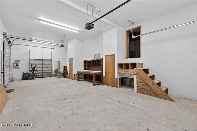 6487 E Hayden Lake RD, Hayden, ID 83835