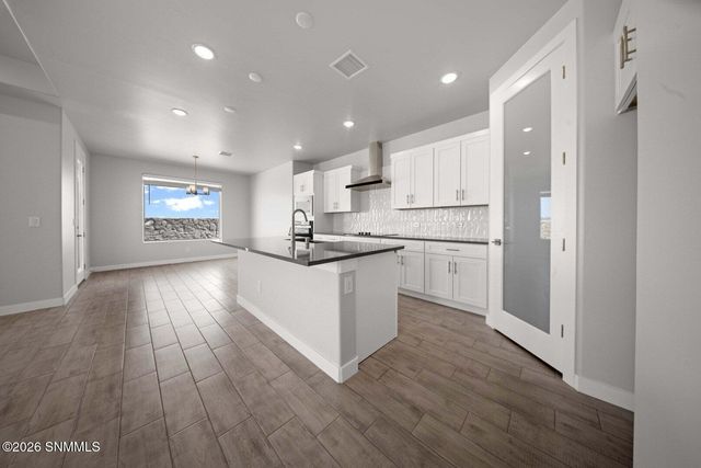 3435 Masterpiece Street, Las Cruces, NM 88012