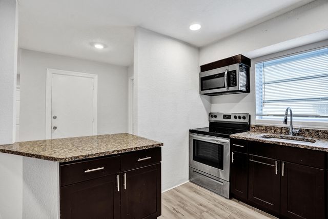 229 NE 26th Court, Pompano Beach, FL 33064