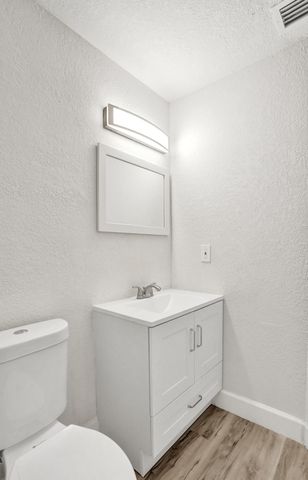 229 NE 26th Court, Pompano Beach, FL 33064