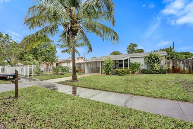 229 NE 26th Court, Pompano Beach, FL 33064
