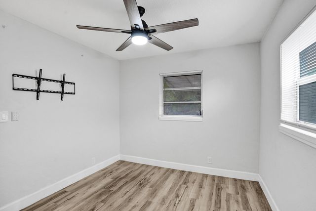 229 NE 26th Court, Pompano Beach, FL 33064