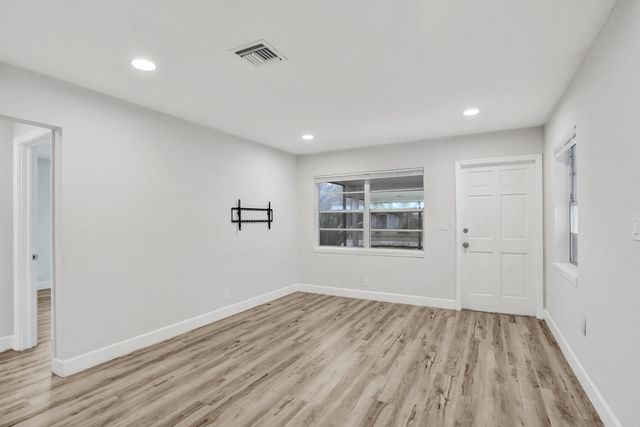 229 NE 26th Court, Pompano Beach, FL 33064