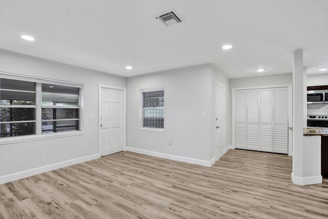 229 NE 26th Court, Pompano Beach, FL 33064