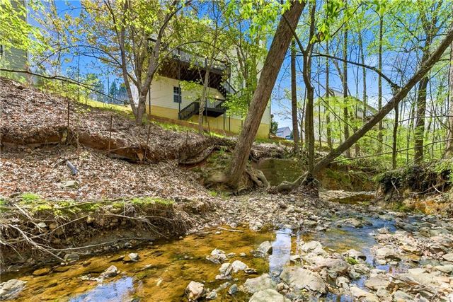 2730 Spindletop Lane NW, Kennesaw, GA 30144