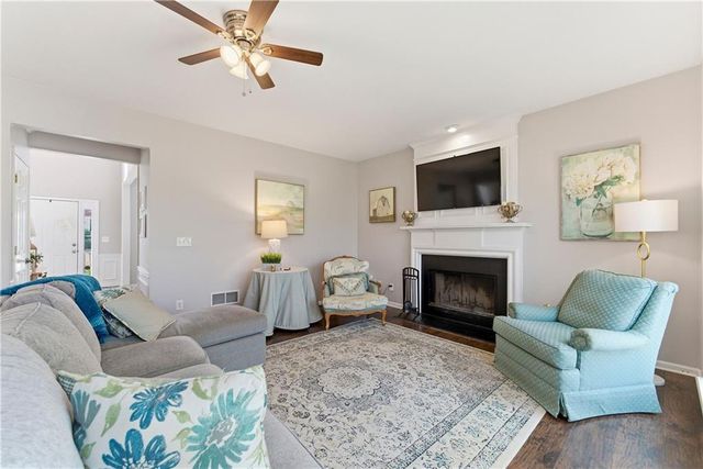 2730 Spindletop Lane NW, Kennesaw, GA 30144