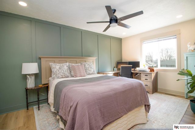 306 S Polk Street, Papillion, NE 68046