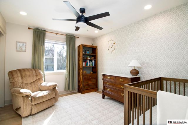 306 S Polk Street, Papillion, NE 68046