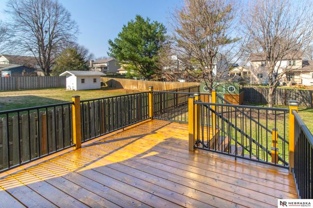 306 S Polk Street, Papillion, NE 68046