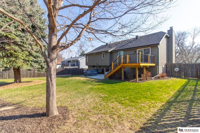 306 S Polk Street, Papillion, NE 68046