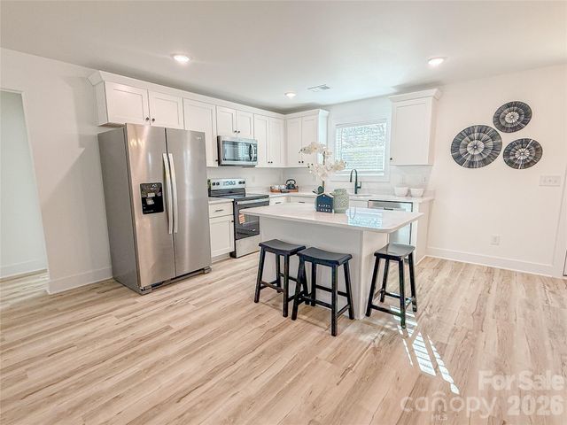 1301 Mt Vernon Avenue, Kannapolis, NC 28083