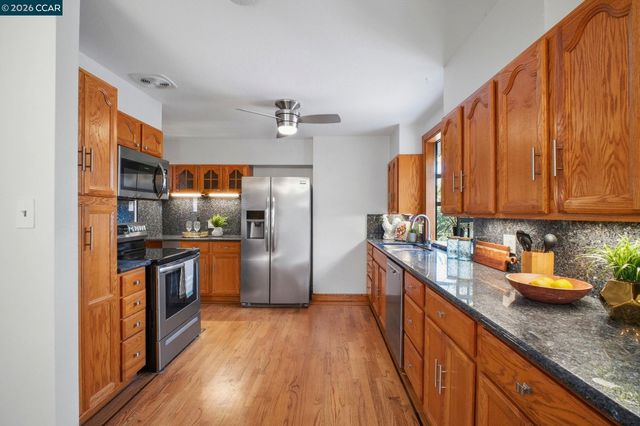 16132 Via Catherine, San Lorenzo, CA 94580