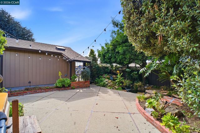 16132 Via Catherine, San Lorenzo, CA 94580